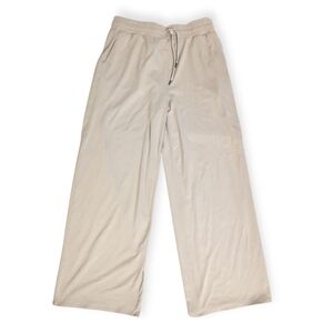 Vuori Halo Essential Wideleg Pant